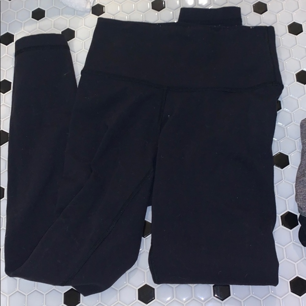 lululemon black wunder under leggings